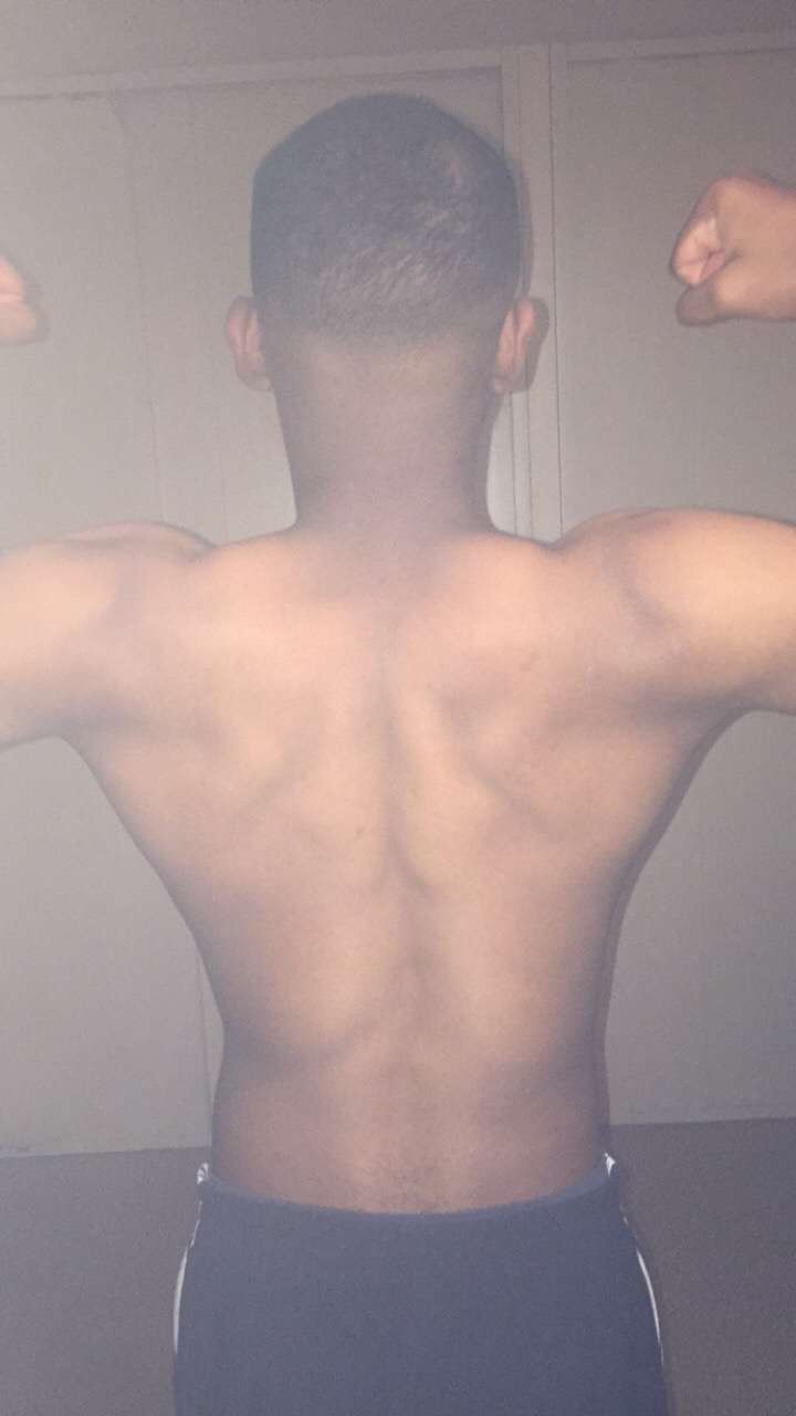 Profil de Nayel, 19 ans, Plan Cul à Eisenbach