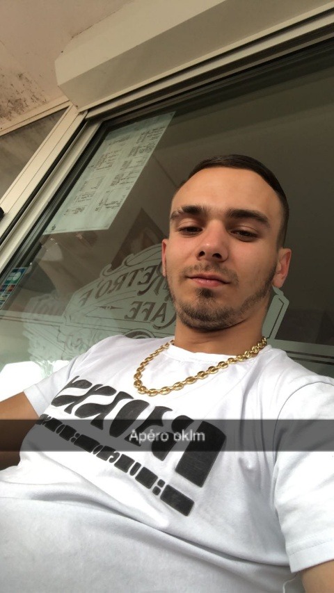 Profil de Abdeslam, 26 ans, Plan Cul à Huttange