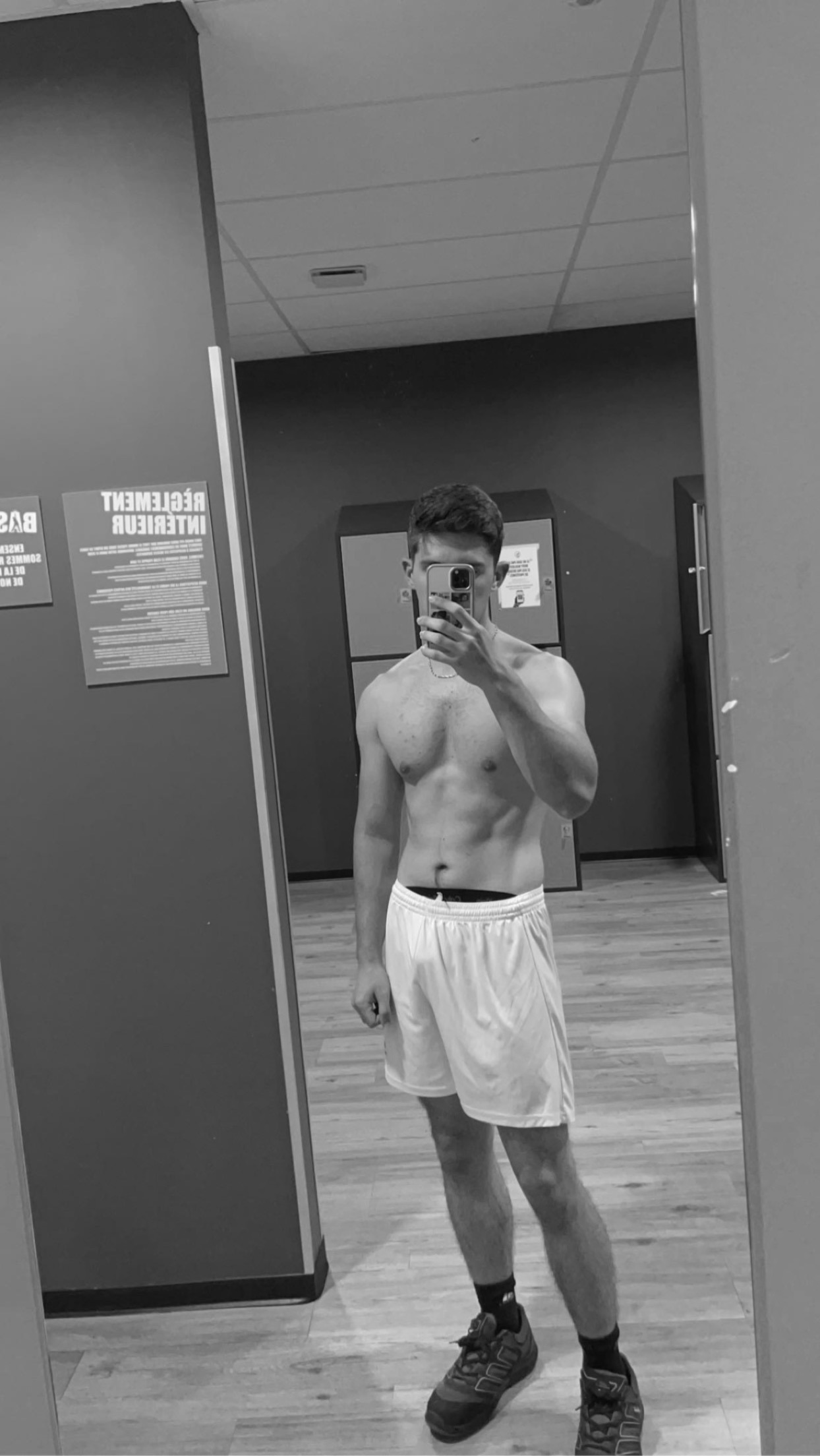 Profil de Hadj, 25 ans, Plan Cul à Roder