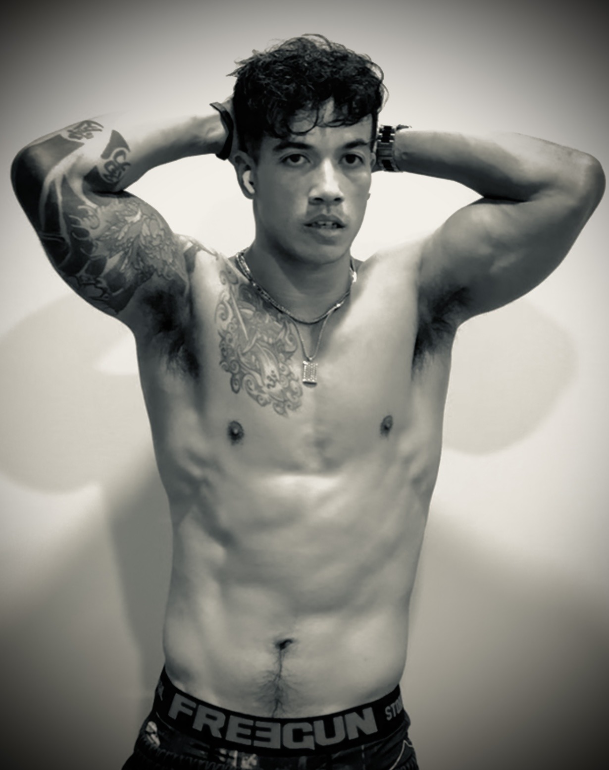 Profil de Tilouan, 34 ans, Plan Cul à Rollingen