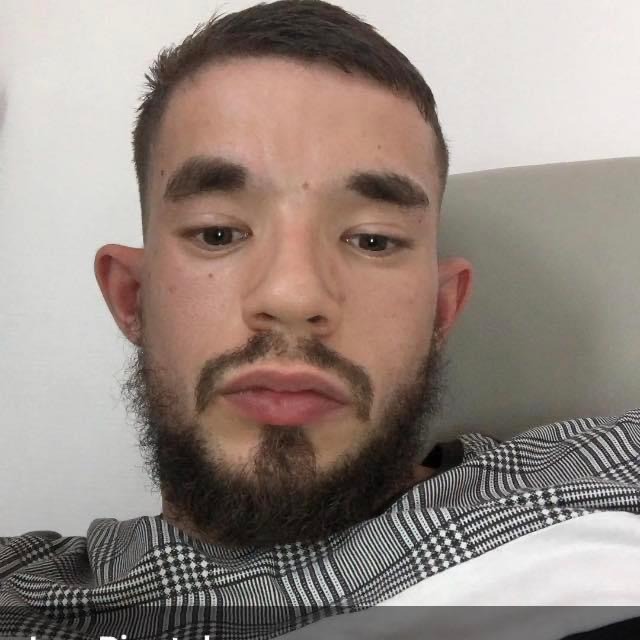 Profil de Dioncounda, 26 ans, Plan Cul à Wemperhardt